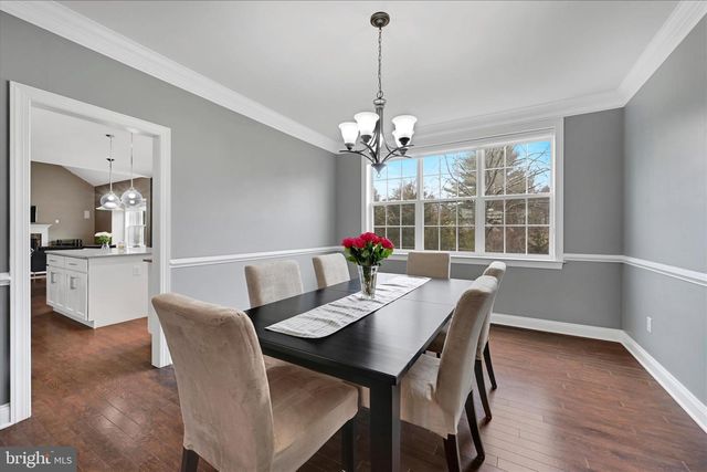 32 DOMINIC DR, Downingtown, PA 19335