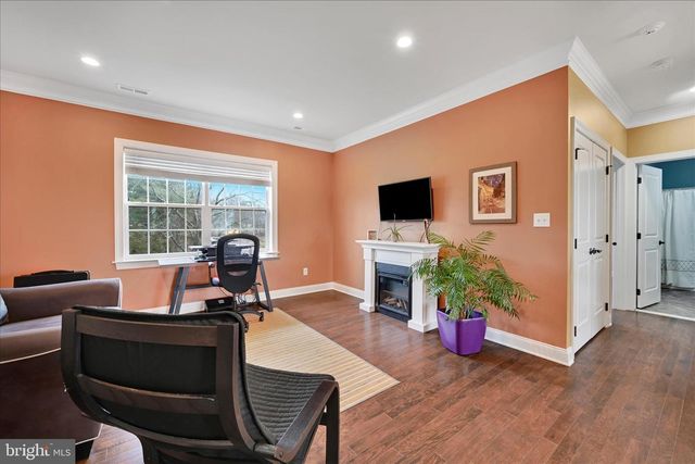 32 DOMINIC DR, Downingtown, PA 19335