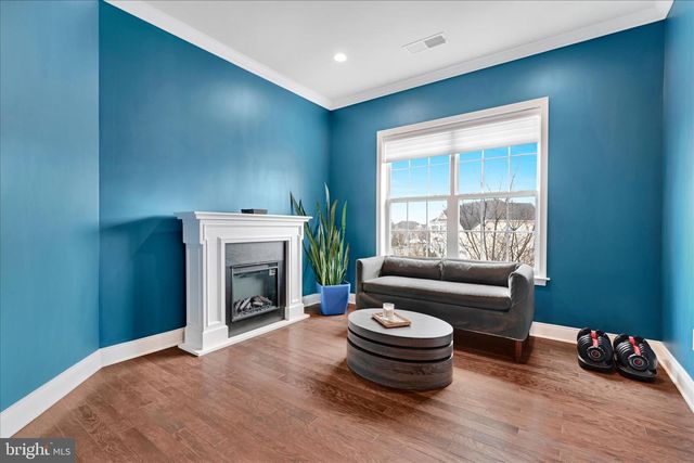 32 DOMINIC DR, Downingtown, PA 19335