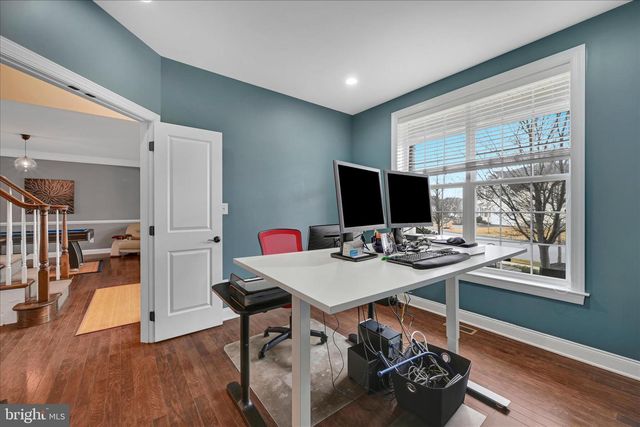 32 DOMINIC DR, Downingtown, PA 19335