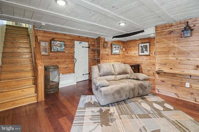 126 LENAPE RD, Barto, PA 19504