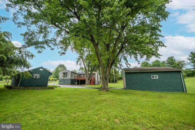 126 LENAPE RD, Barto, PA 19504