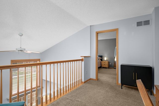 6801 Pine Crest Trail S, Cottage Grove, MN 55016