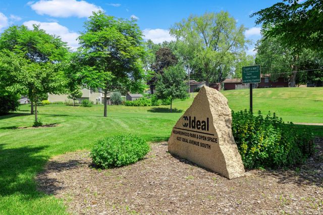 6801 Pine Crest Trail S, Cottage Grove, MN 55016
