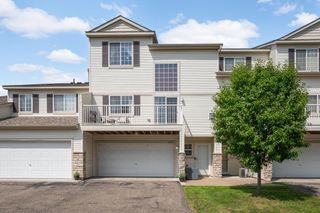 6801 Pine Crest Trail S, Cottage Grove, MN 55016