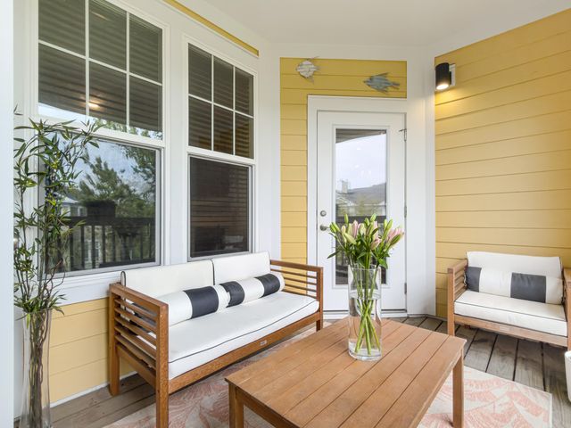 2432 Chatelain Way, Mount Pleasant, SC 29464