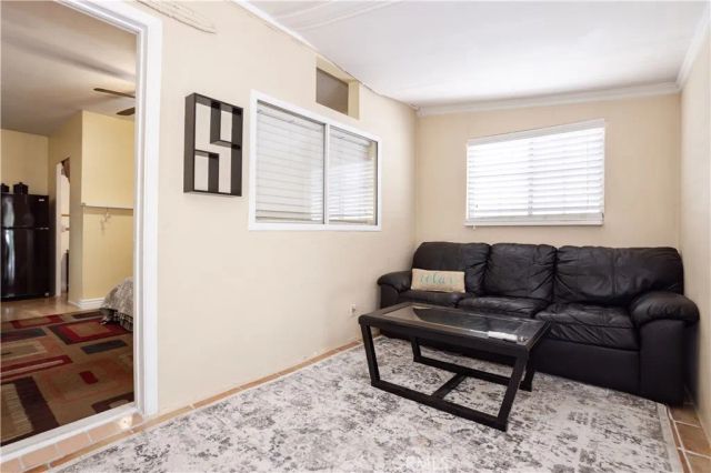 6700 Capps, Reseda, CA 91335