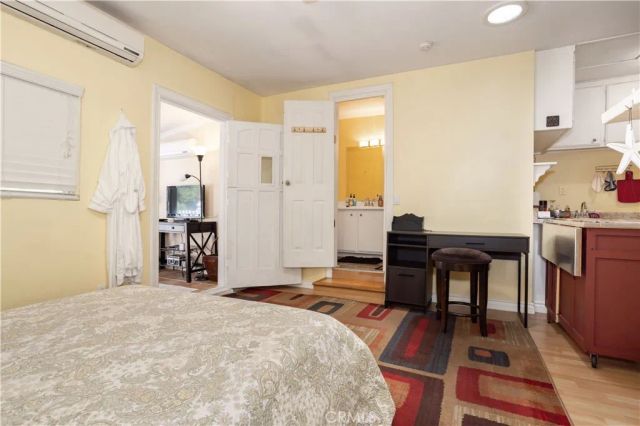 6700 Capps, Reseda, CA 91335