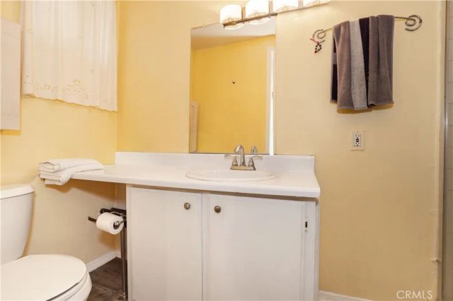 6700 Capps, Reseda, CA 91335