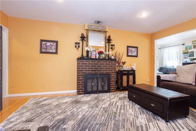 6700 Capps, Reseda, CA 91335