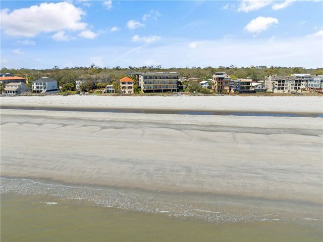 800 Ocean Blvd 204, St Simons Island, GA 31522