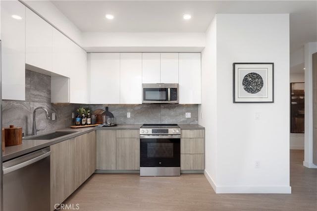 511 S Harbor 628, San Pedro, CA 90731