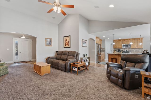 8804 S MILLRACE VIEW CIR, West Jordan, UT 84088