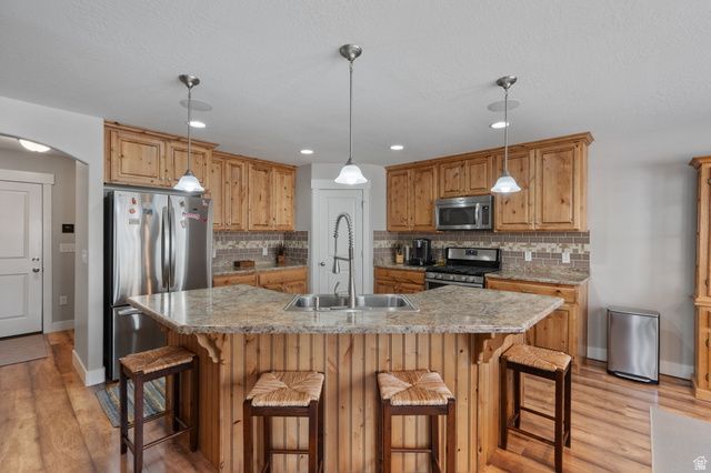 8804 S MILLRACE VIEW CIR, West Jordan, UT 84088