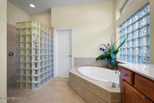 3833 DEER CHASE Place E, Jacksonville, FL 32224