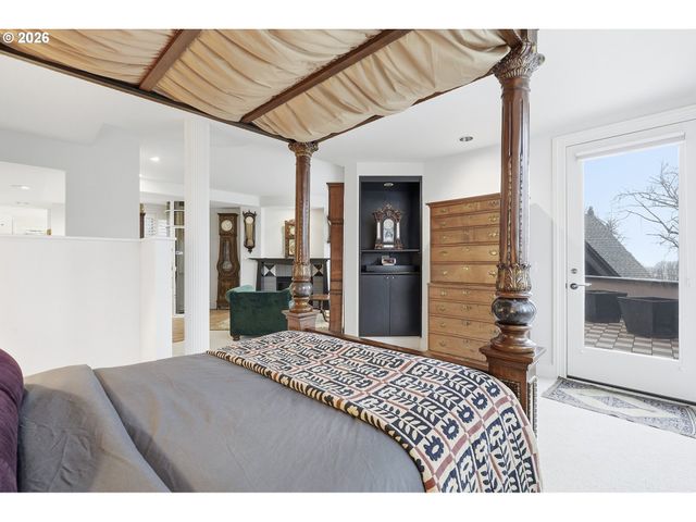 1122 Nw SUMMIT Ave, Portland, OR 97210