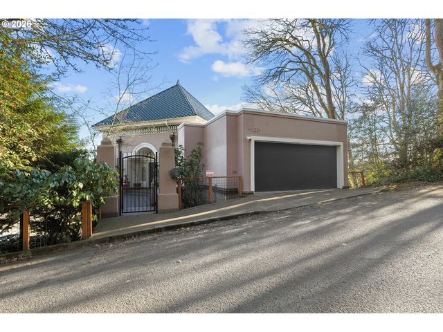 1122 Nw SUMMIT Ave, Portland, OR 97210