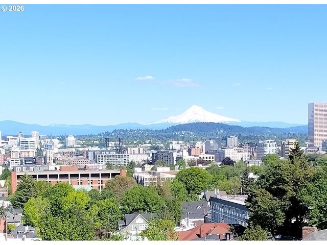 1122 Nw SUMMIT Ave, Portland, OR 97210