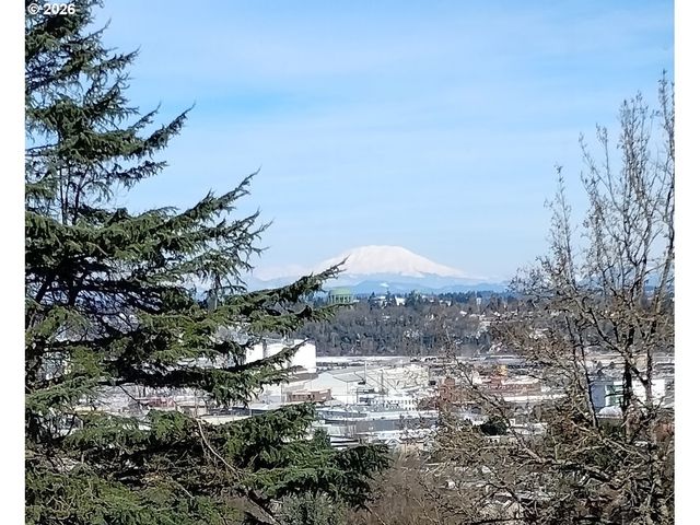 1122 Nw SUMMIT Ave, Portland, OR 97210