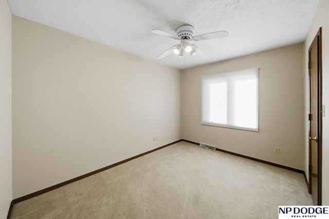 1429 N William Avenue, Fremont, NE 68025