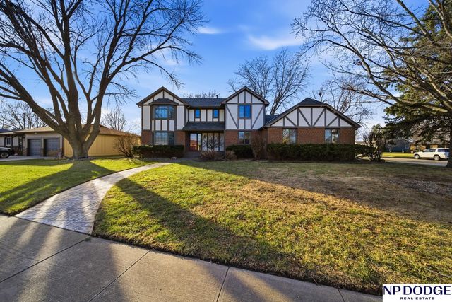 1429 N William Avenue, Fremont, NE 68025