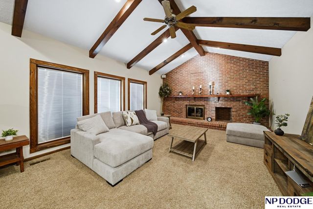 1429 N William Avenue, Fremont, NE 68025