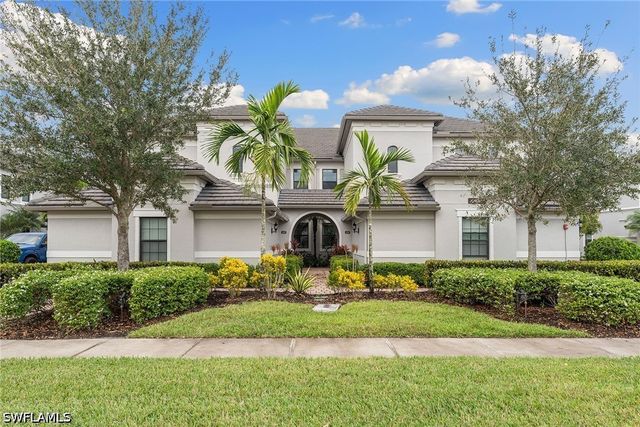 12041 Covent Garden CT 2202, Naples, FL 34120
