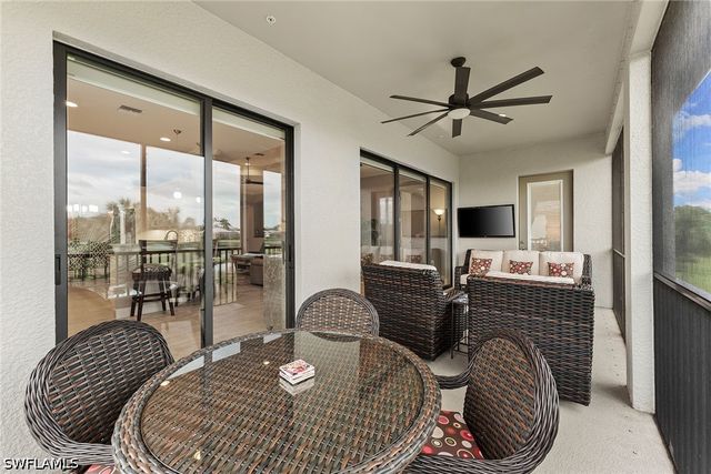 12041 Covent Garden CT 2202, Naples, FL 34120
