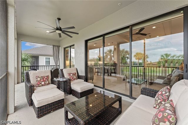12041 Covent Garden CT 2202, Naples, FL 34120
