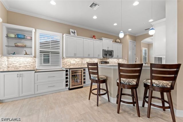 12041 Covent Garden CT 2202, Naples, FL 34120
