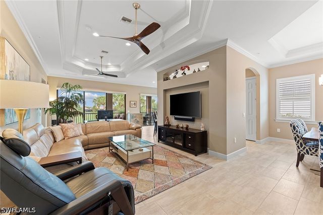 12041 Covent Garden CT 2202, Naples, FL 34120