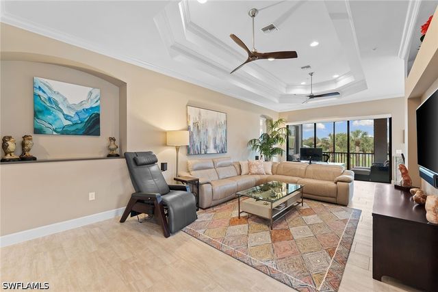12041 Covent Garden CT 2202, Naples, FL 34120