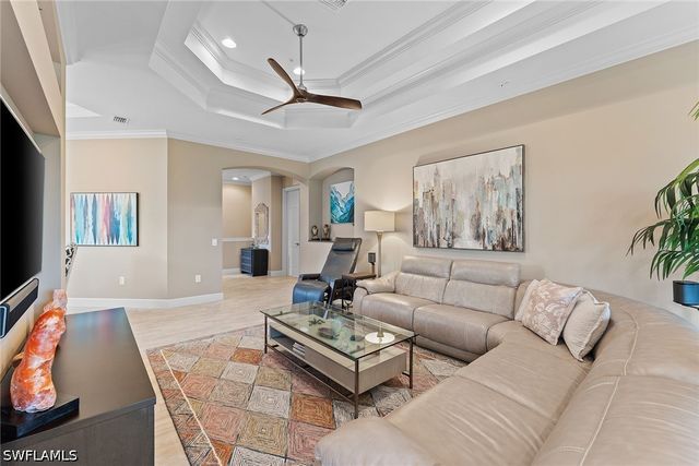 12041 Covent Garden CT 2202, Naples, FL 34120