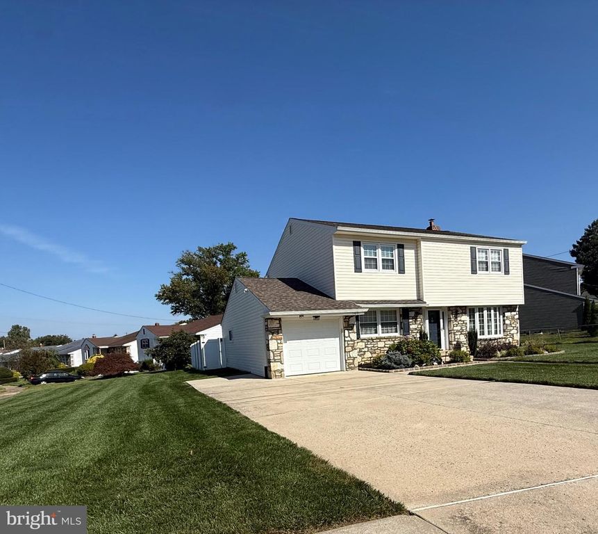 149 LAURIE LN, PHILADELPHIA, PA 19115 — photo 2