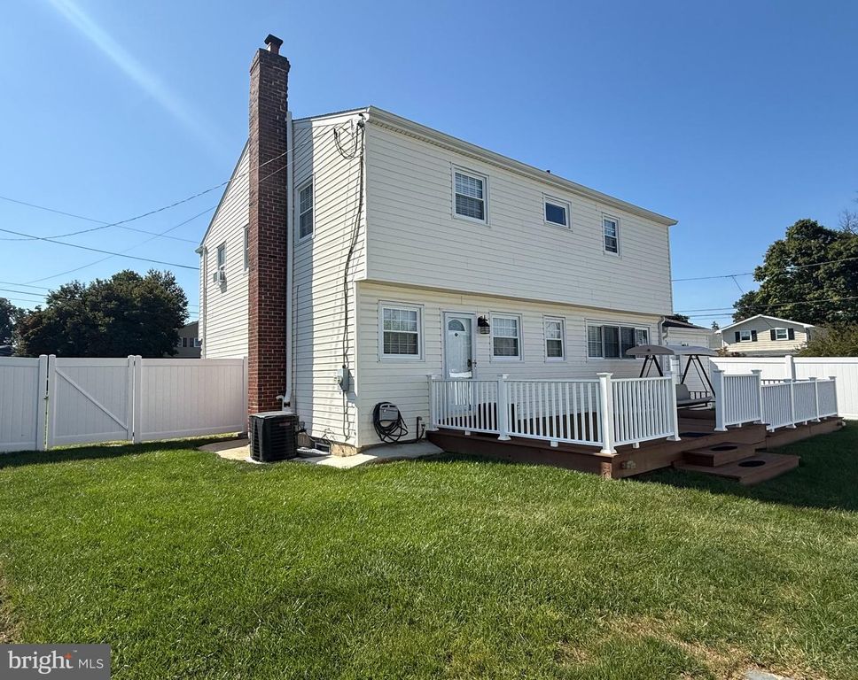 149 LAURIE LN, PHILADELPHIA, PA 19115 — photo 4