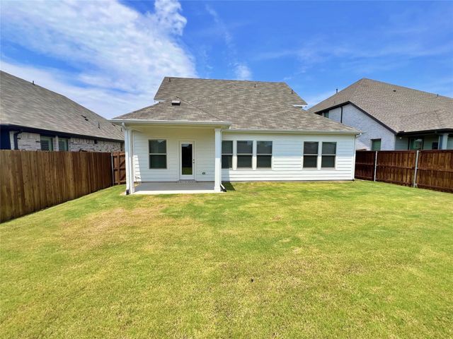 678 Woodland Avenue, Lavon, TX 75166