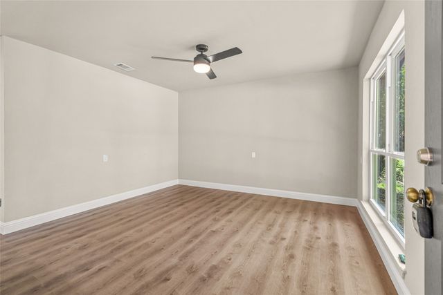 6402 Claude Court, Fort Worth, TX 76135