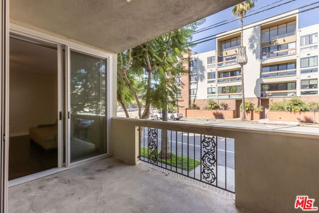 11970 Montana Avenue 108, Los Angeles, CA 90049