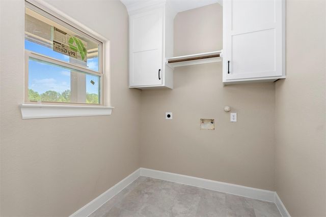 187 Road 7002, Cleveland, TX 77327