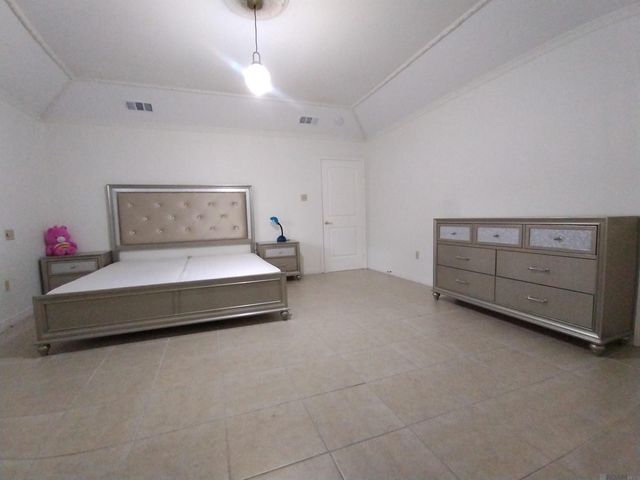 5626 Monmouth Ave, Baton Rouge, LA 70808