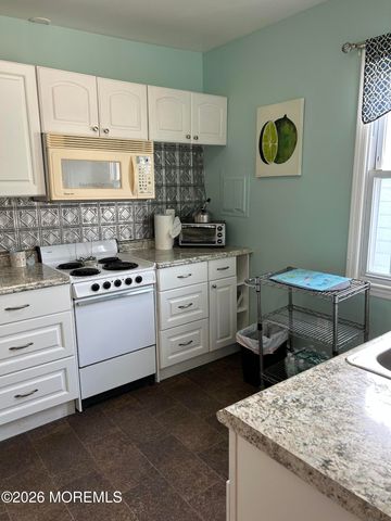 35 Ocean Pathway 2, Ocean Grove, NJ 07756