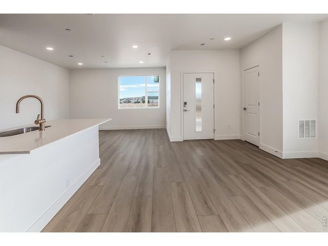 4904 Autumn Leaf Dr, Timnath, CO 80547