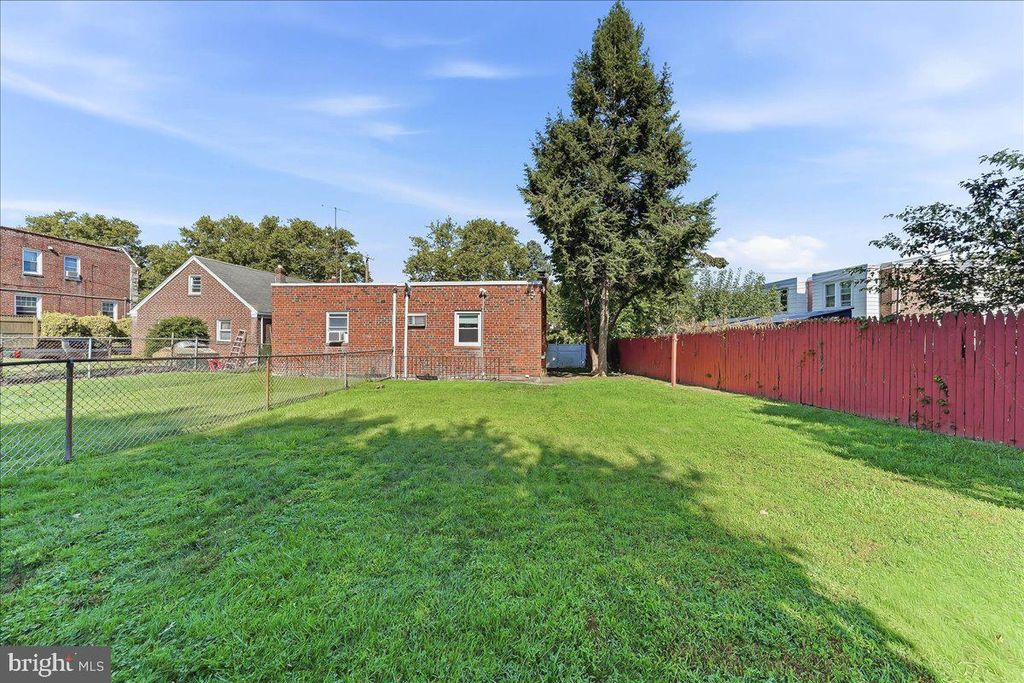 6931 OAKLEY ST, PHILADELPHIA, PA 19111 — photo 5