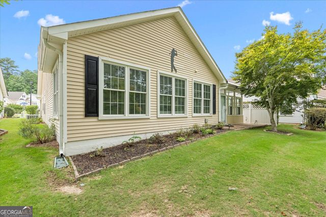 9821 Reflections Dr, Villa Rica, GA 30180