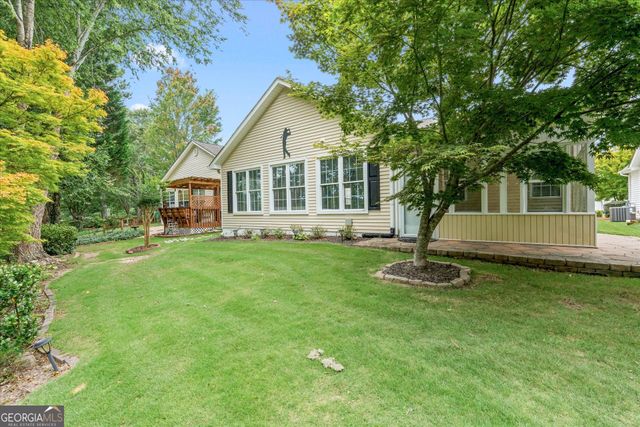 9821 Reflections Dr, Villa Rica, GA 30180