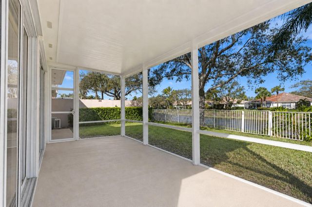 7813 Quida Drive, West Palm Beach, FL 33411