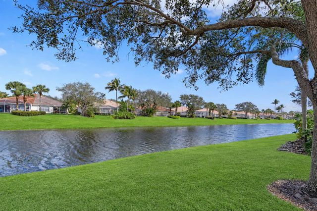 7813 Quida Drive, West Palm Beach, FL 33411
