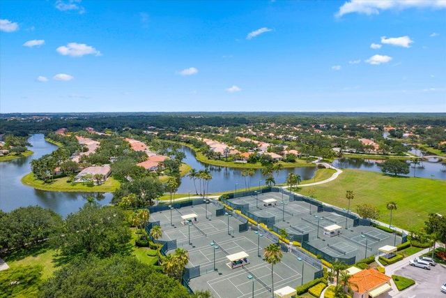 7813 Quida Drive, West Palm Beach, FL 33411