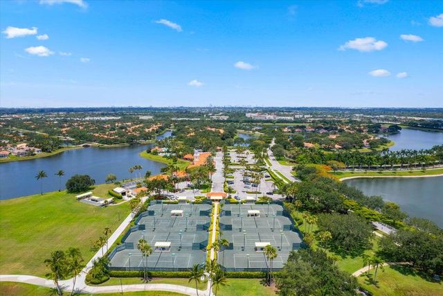 7813 Quida Drive, West Palm Beach, FL 33411