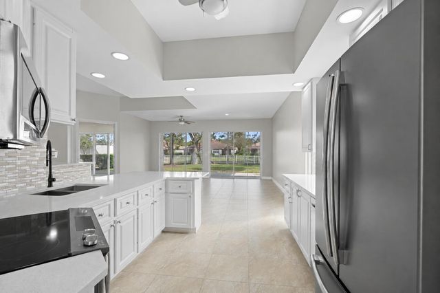 7813 Quida Drive, West Palm Beach, FL 33411